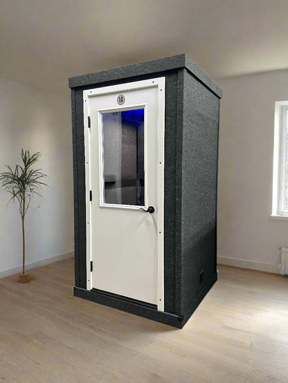 4x4 | Voiceover | Premium