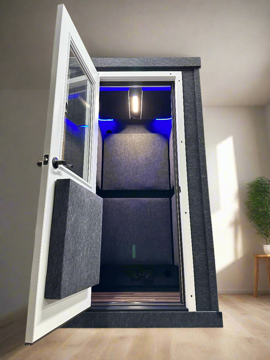 4x4 | Voiceover | Premium